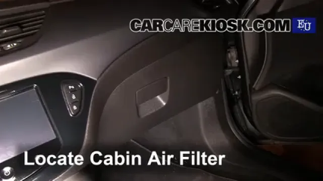 2015 Opel Corsa Enjoy 1.4L 4 Cyl. Turbo Filtre à air (intérieur) Changement